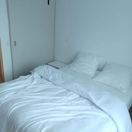 Appartement.1 Saint-Ouen (Seine-Saint-Denis) Exterior foto